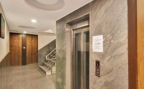 Hotel O Avi Suites
